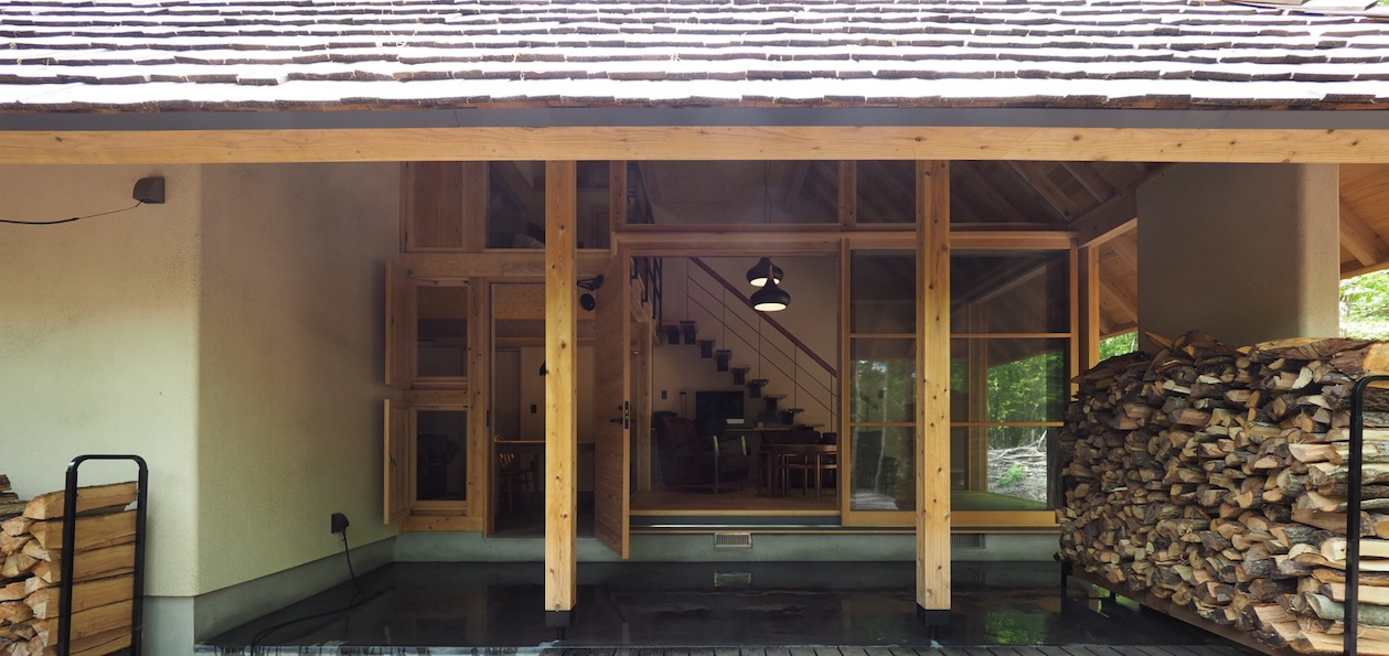 蓑帽子の家|ファサード