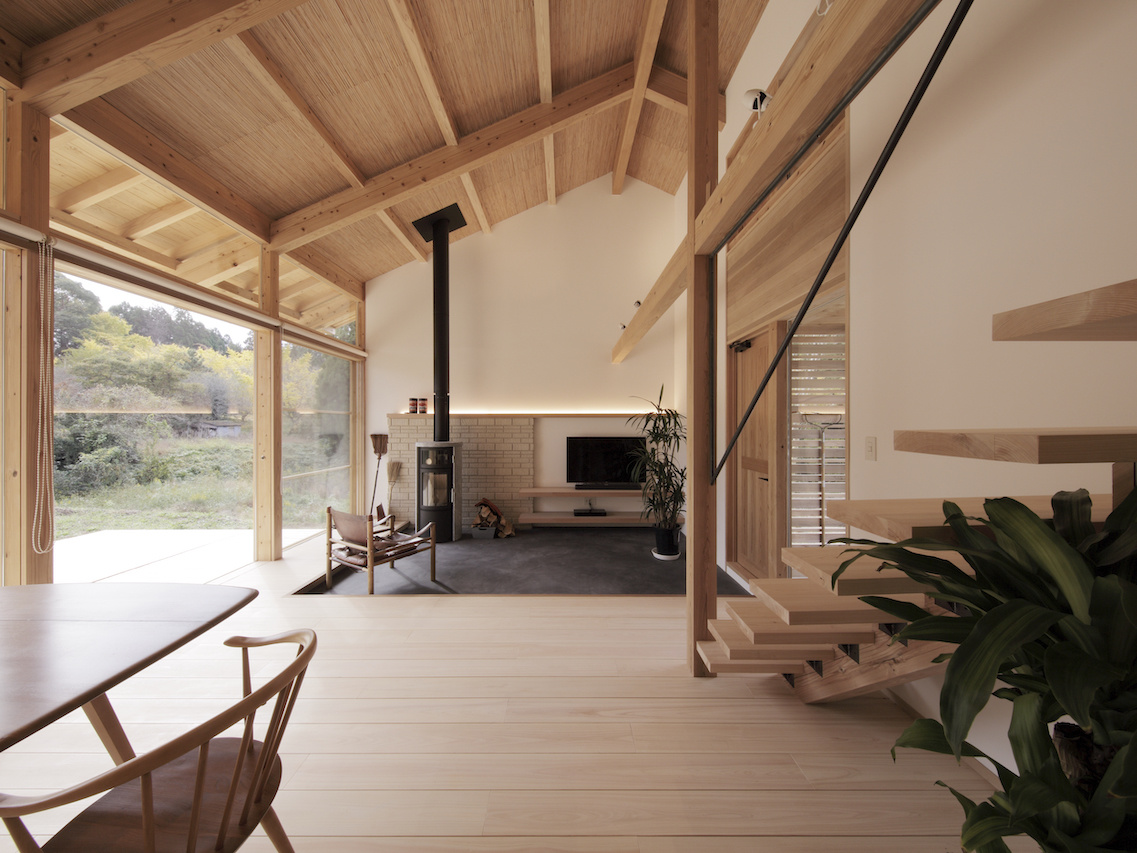 蓑帽子の家|リビング